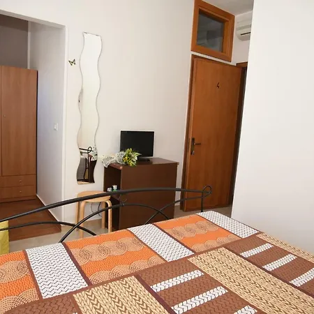 Vie En Rose Bed and Breakfast Porto Cesareo